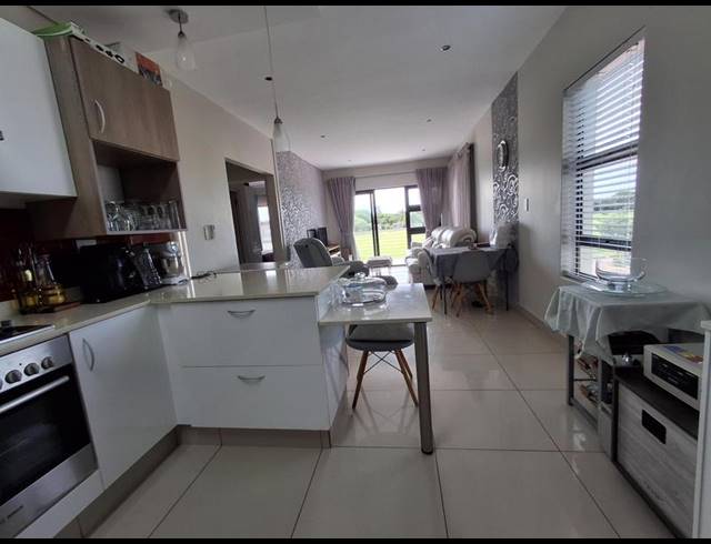 2 BEDROOM APARTMENT FOR SALE IN UMHLANGA RIDGE
